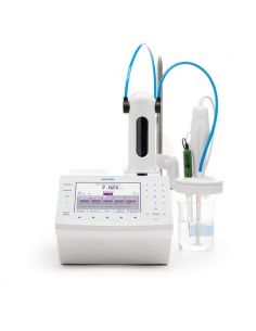 Titrator potencjometryczny Hanna HI 931 z pompą 2