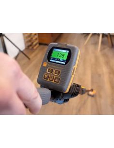 Wilgotnościomierz Protimeter ReachMaster Pro do szybkiej kontroli wilgotności w budynkach.