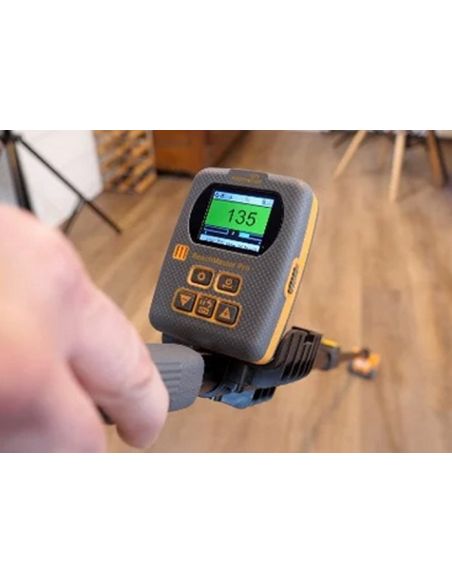 Wilgotnościomierz Protimeter ReachMaster Pro do szybkiej kontroli wilgotności w budynkach.