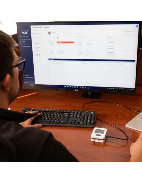 Rejestrator ThermaData TD z czujnikiem wewnętrznym, współpraca z komputerem