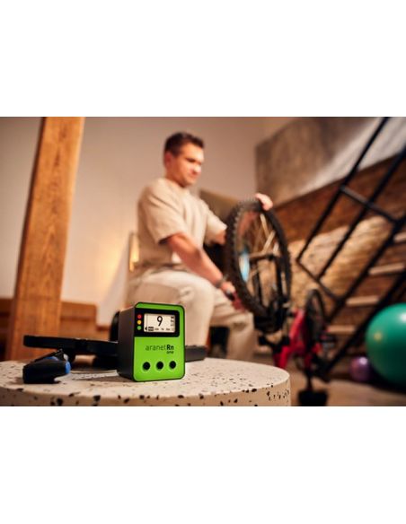 Bezprzewodowy czujnik Aranet Radon One.