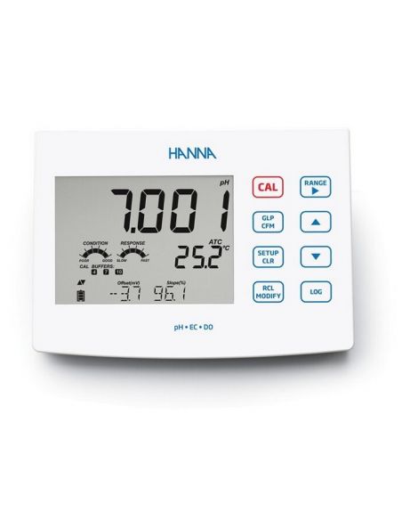 Wieloparametrowy miernik laboratoryjny HI2600 pH/EC/DO, z elektrodą pH - wyświetlacz i klawiatura.