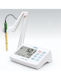 Laboratoryjny konduktometr HI2631 z sondą przewodności i rejestracją pomiarów